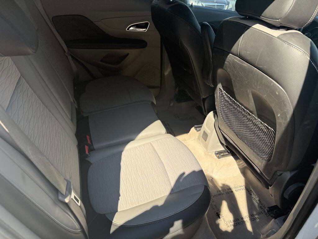 Used 2016 Buick Encore FWD image 9