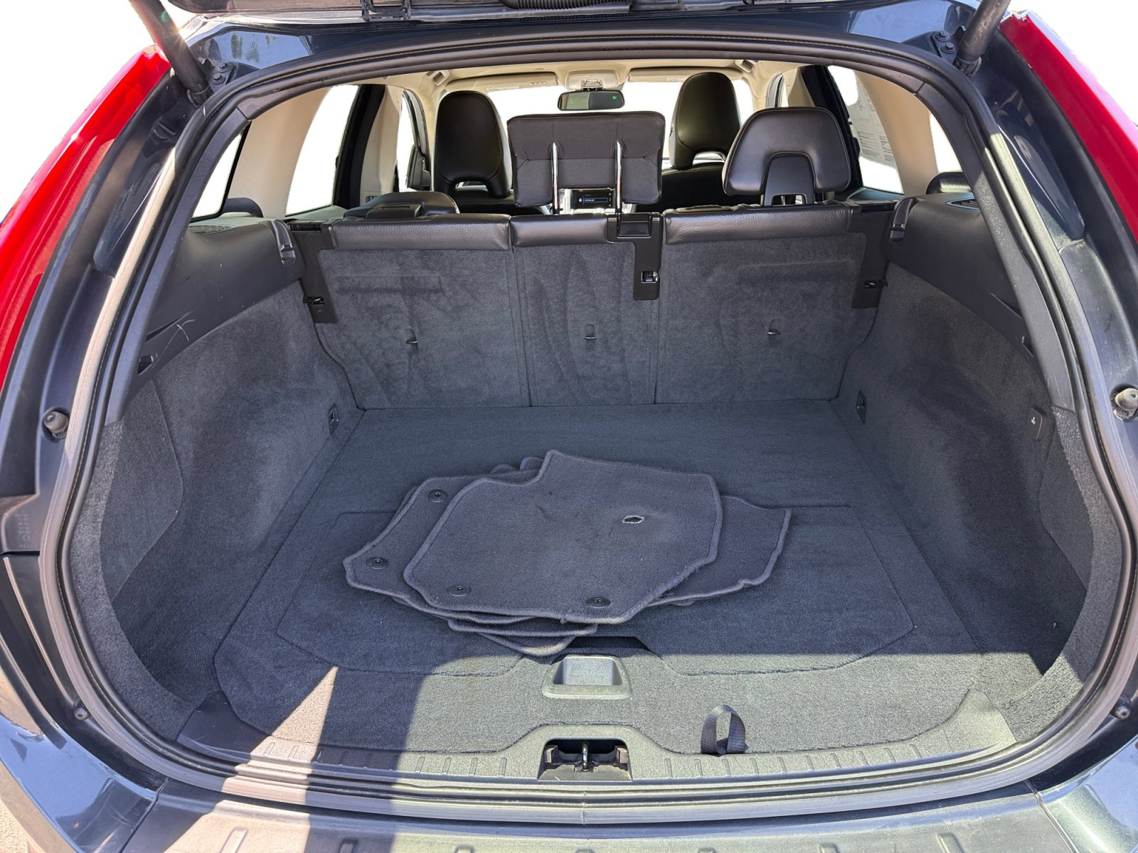 Used 2012 Volvo XC60 T6 AWD/4WD image 17