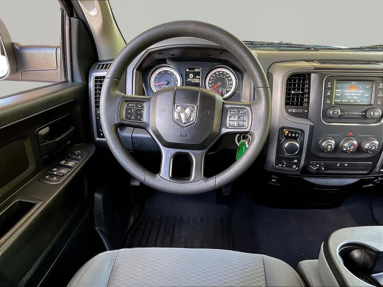 Used 2019 RAM 1500 Express AWD/4WD image 9