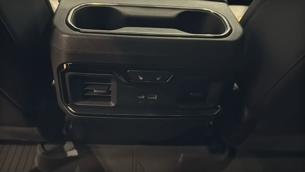 Used 2024 GMC Sierra 2500 AT4 w/ AT4 Premium Plus Package image 21