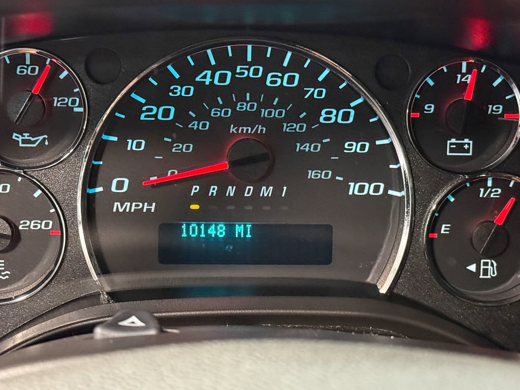 Used 2024 GMC Savana 2500 w/ Driver Convenience Package image 86