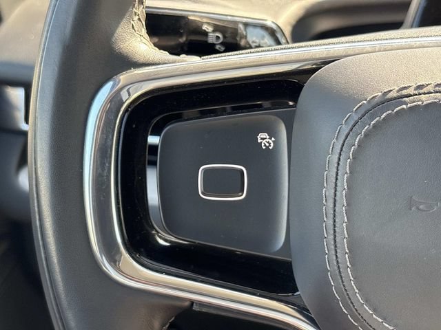 Certified 2025 Lincoln Navigator Reserve AWD/4WD image 30