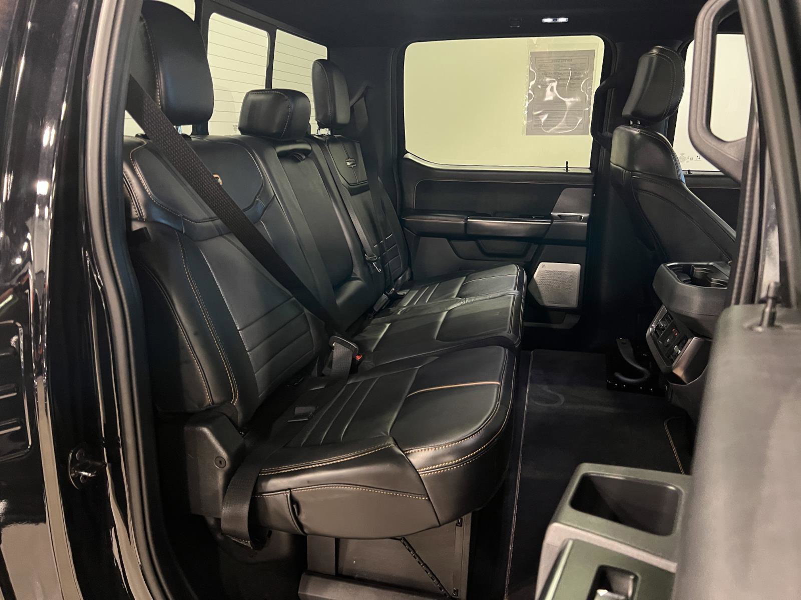 Used 2023 Ford F350 Platinum w/ Tremor Off-Road Package image 32