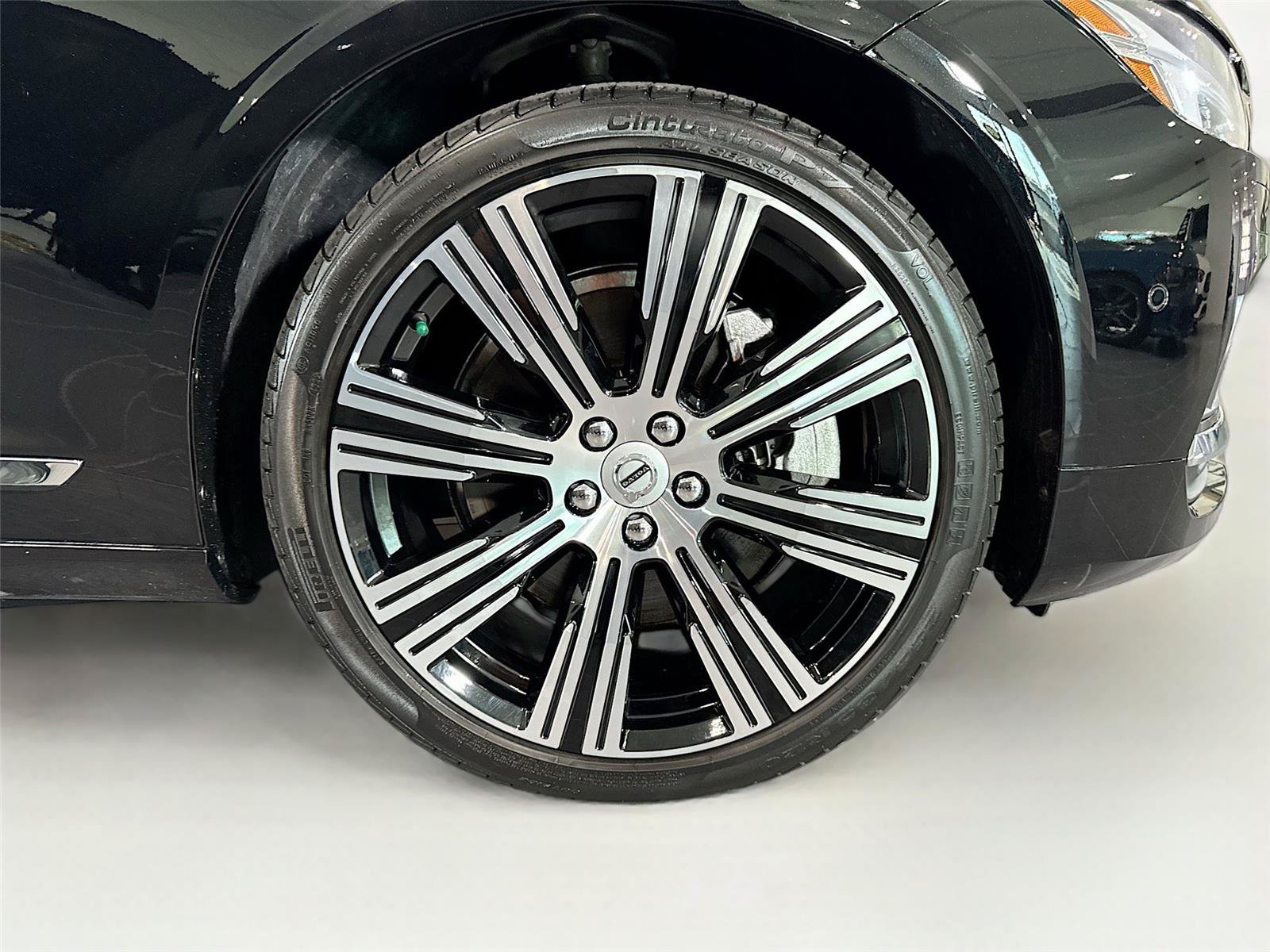 Used 2024 Volvo S90 B6 Ultimate AWD/4WD image 35
