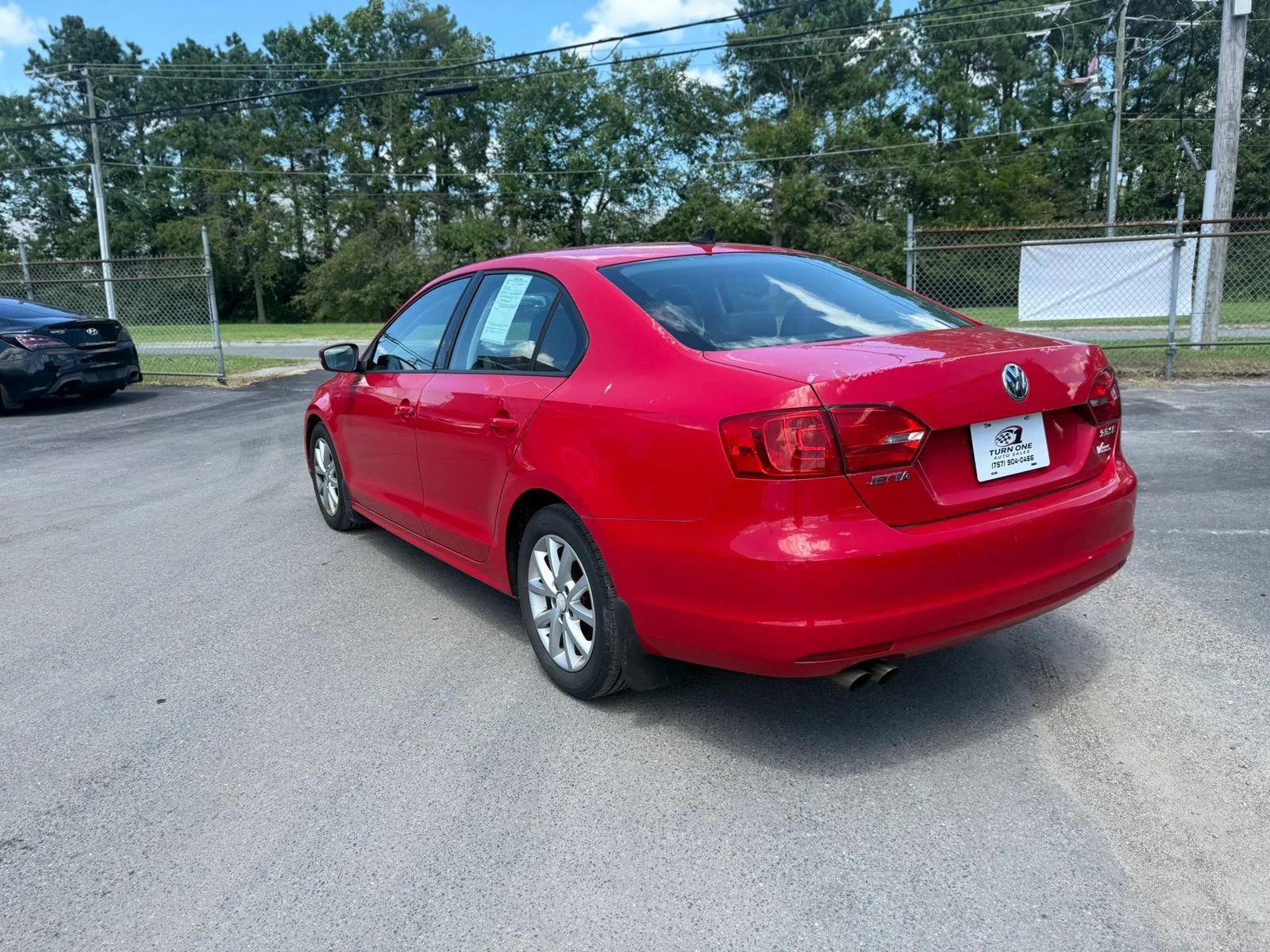 Used 2012 Volkswagen Jetta SE FWD image 3
