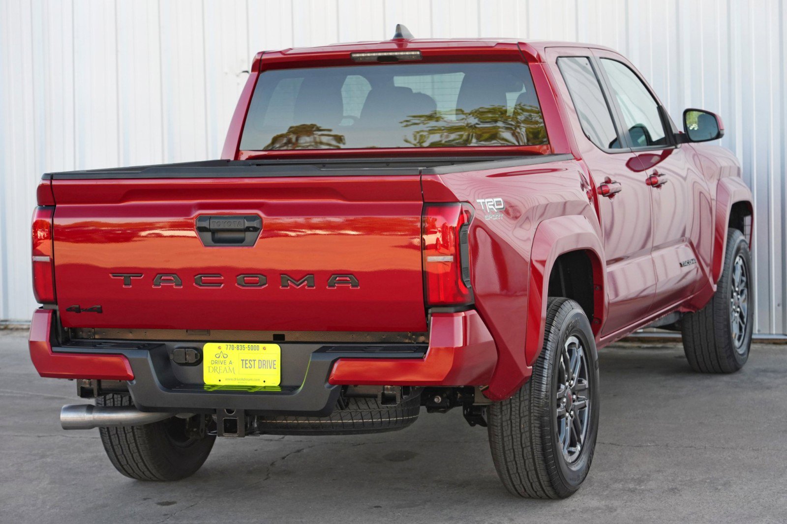 Used 2025 Toyota Tacoma TRD Sport AWD/4WD image 51