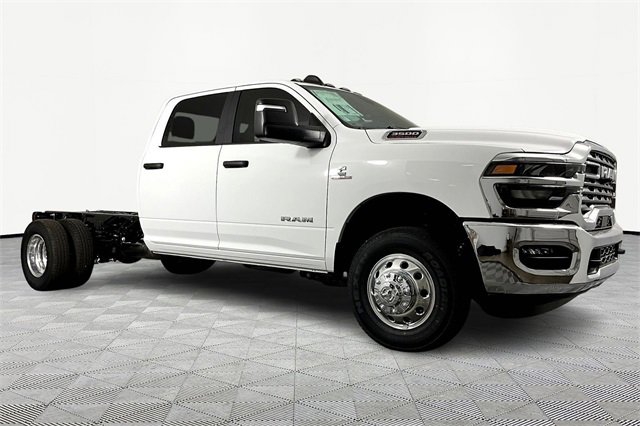New 2026 RAM 3500 Big Horn image 3