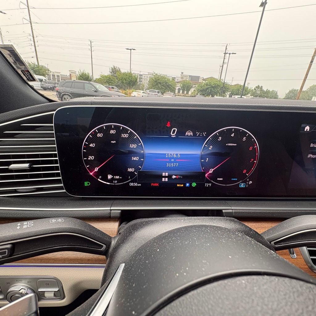 Used 2024 Mercedes-Benz GLS 450 4MATIC image 12