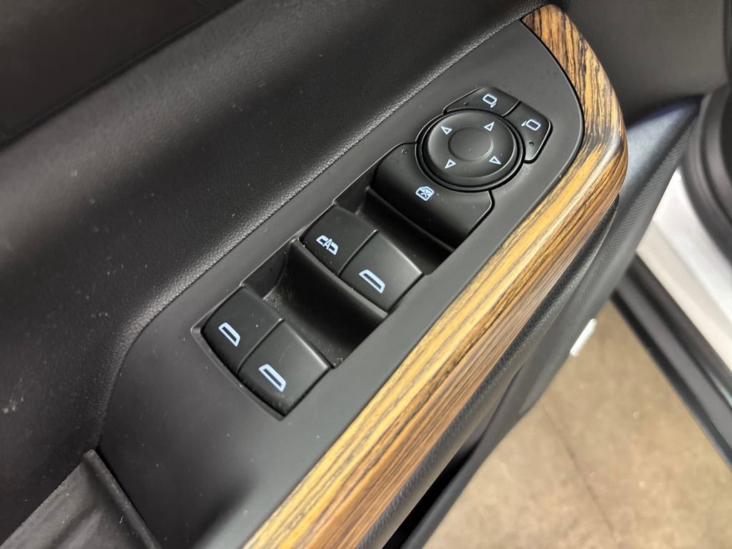 Used 2019 GMC Acadia Denali w/ Technology Package image 25