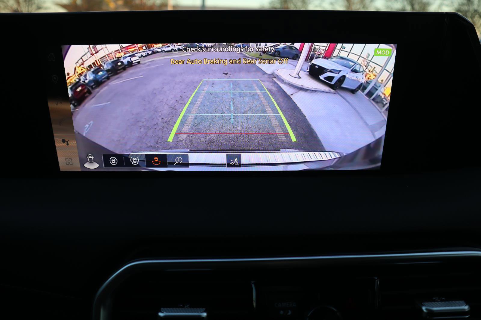 New 2026 Nissan Armada SL w/ Captain's Chari Seat Package image 32