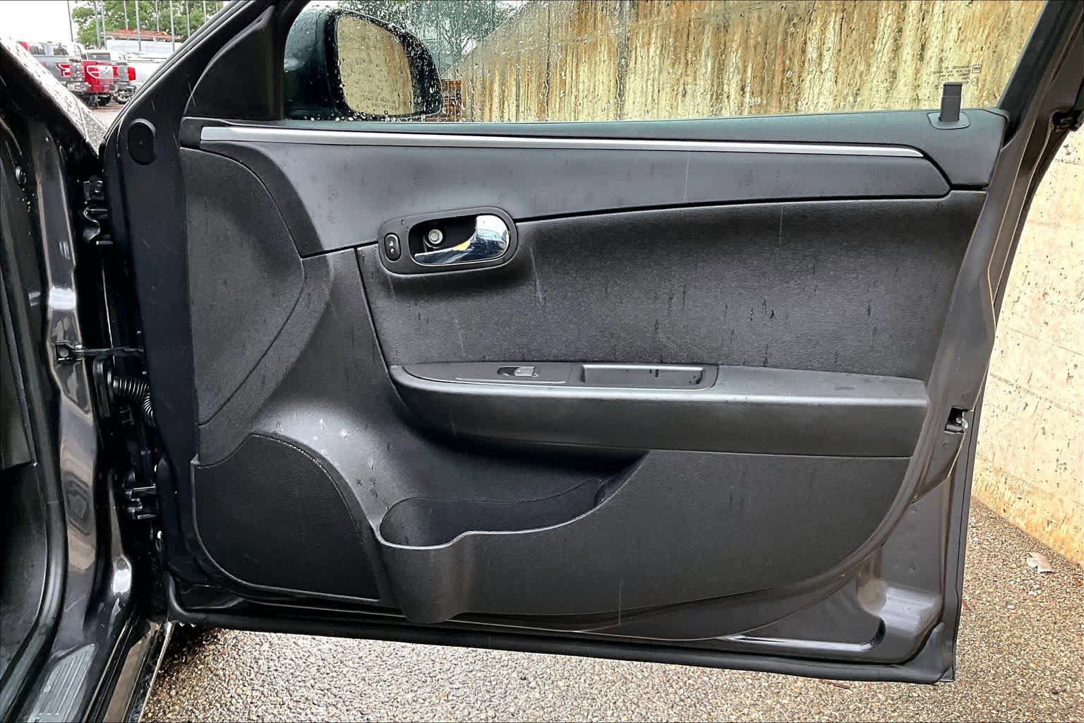 Used 2010 Chevrolet Malibu LT w/ Power Convenience Package image 22