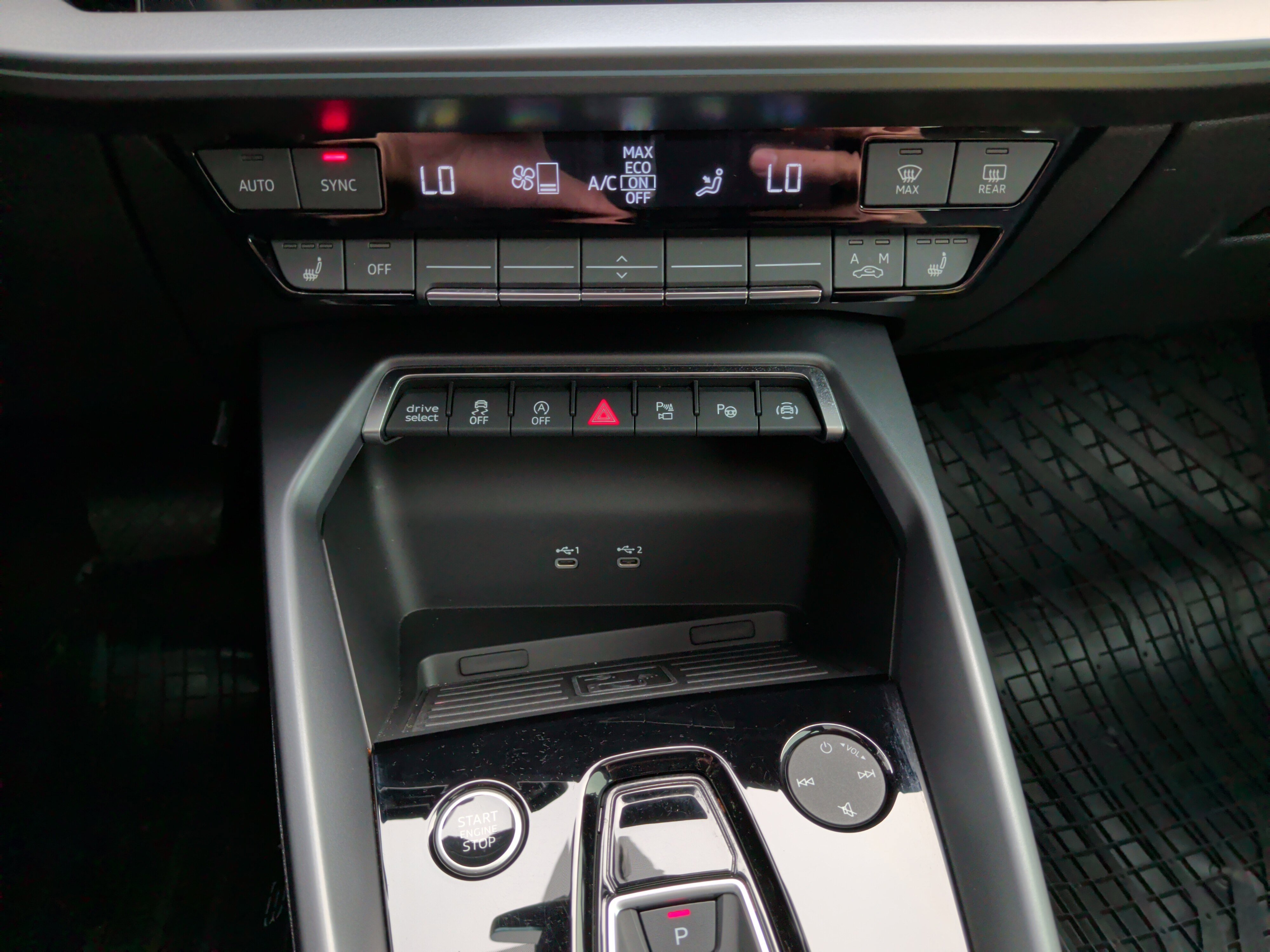 Certified 2025 Audi A3 2.0T Premium w/ Convenience Package image 27