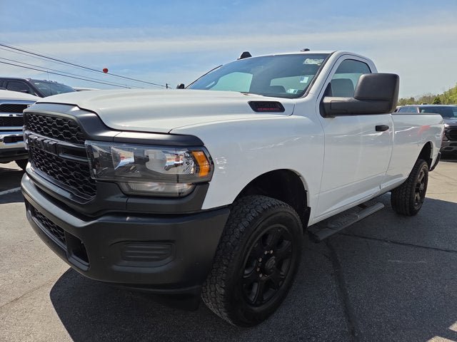 Used 2023 RAM 2500 Tradesman AWD/4WD image 2