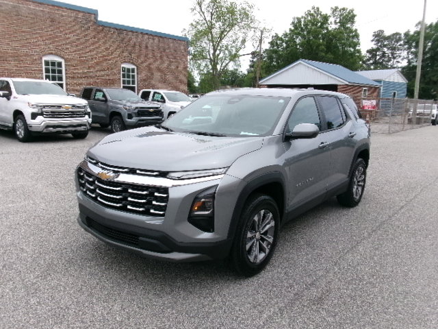Used 2026 Chevrolet Equinox LT w/ Convenience Package II FWD image 7