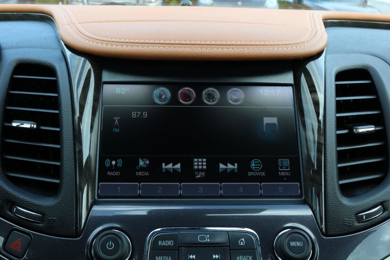 Used 2016 Chevrolet Impala LTZ w/ Enhanced Convenience Package FWD image 29