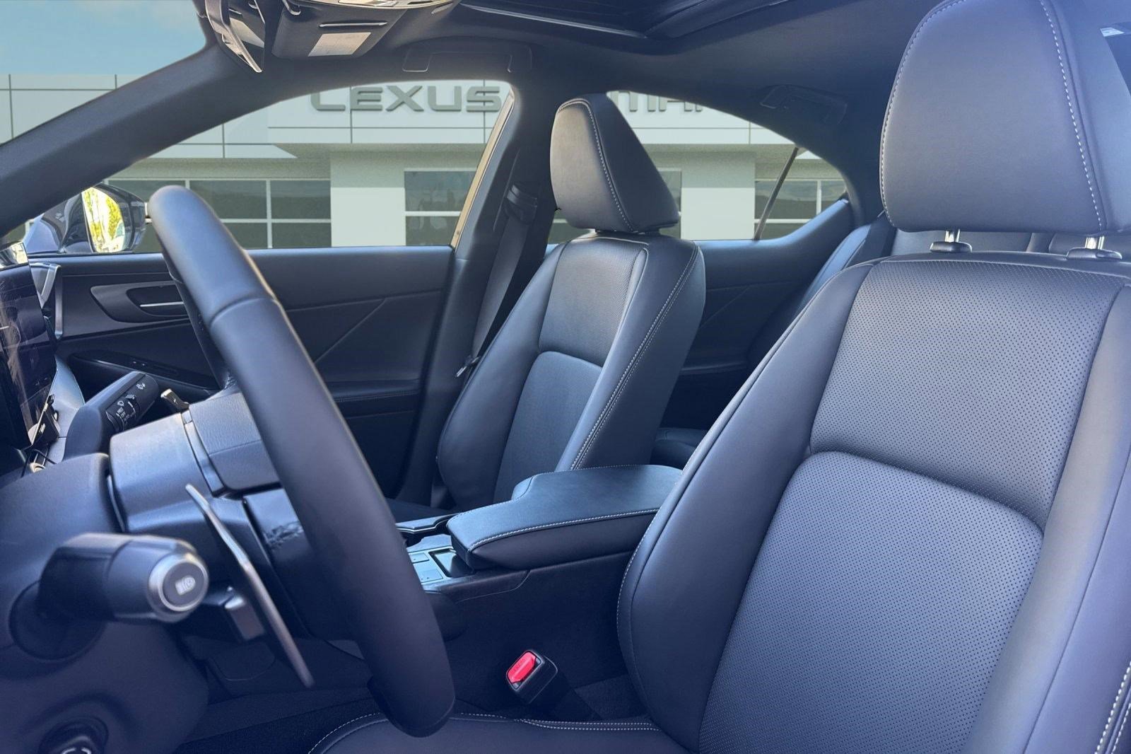 New 2026 Lexus IS 350 F Sport RWD image 5