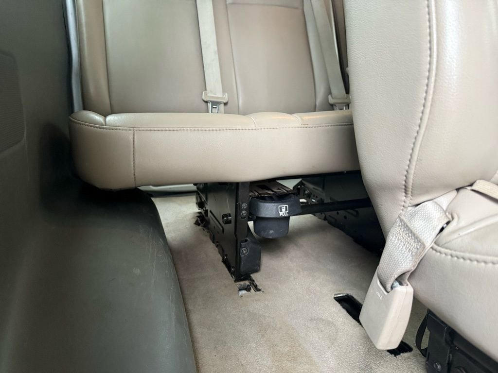 Used 2013 Nissan NV 3500 SL w/ Technology Pkg image 23