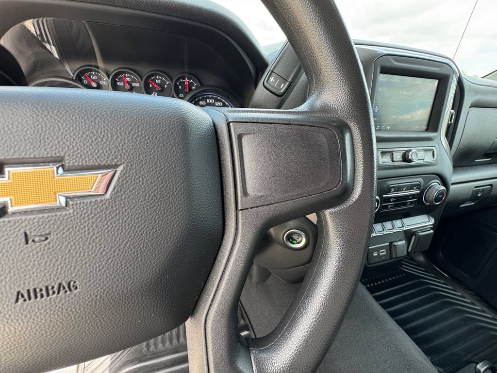 Used 2023 Chevrolet Silverado 1500 Custom AWD/4WD image 23