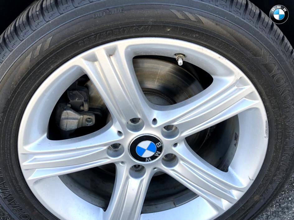 Used 2015 BMW 320i 320i Sedan image 26