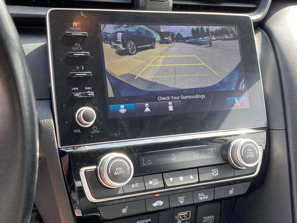 Used 2022 Honda Insight Touring image 19