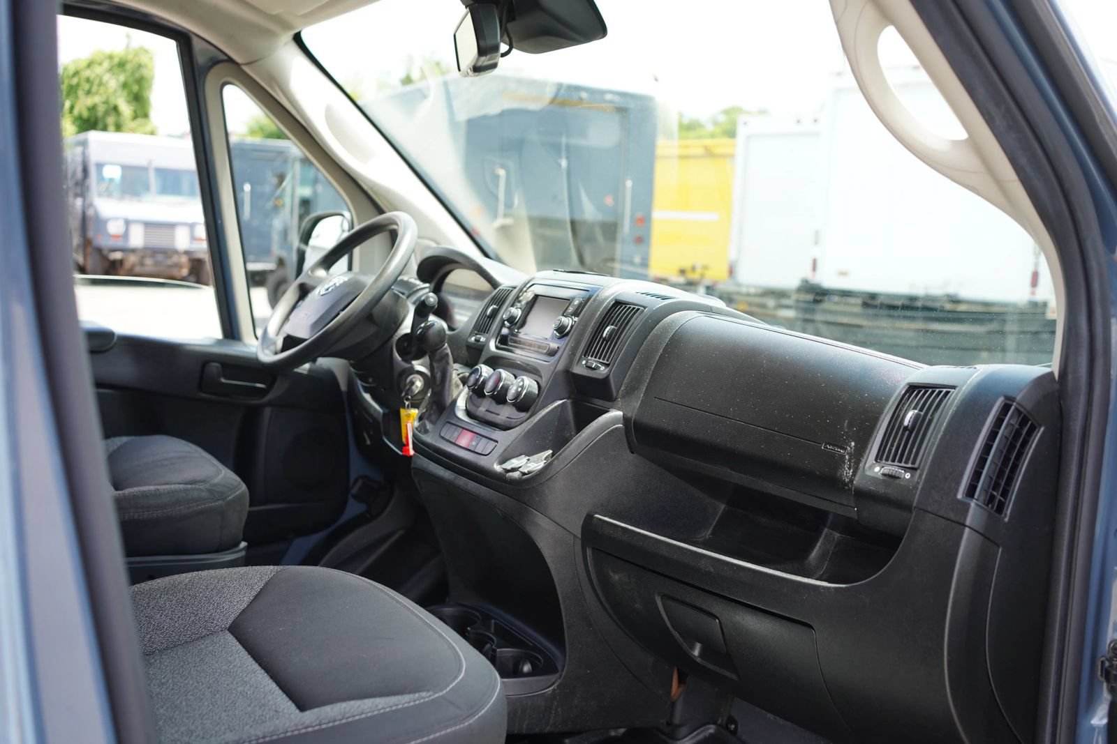 Used 2021 RAM ProMaster 3500 FWD image 2