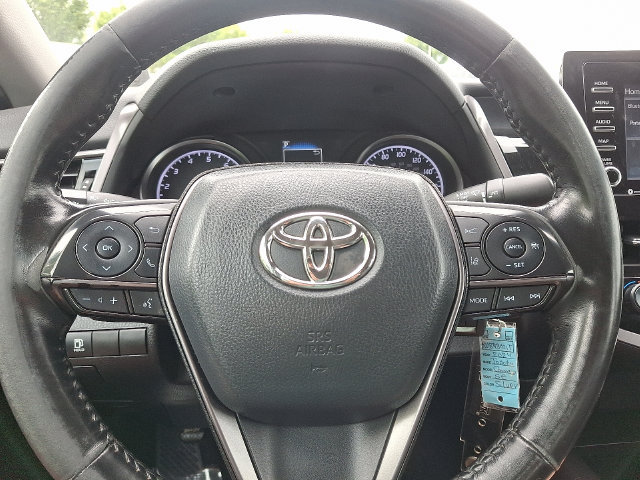 Used 2024 Toyota Camry SE FWD image 18
