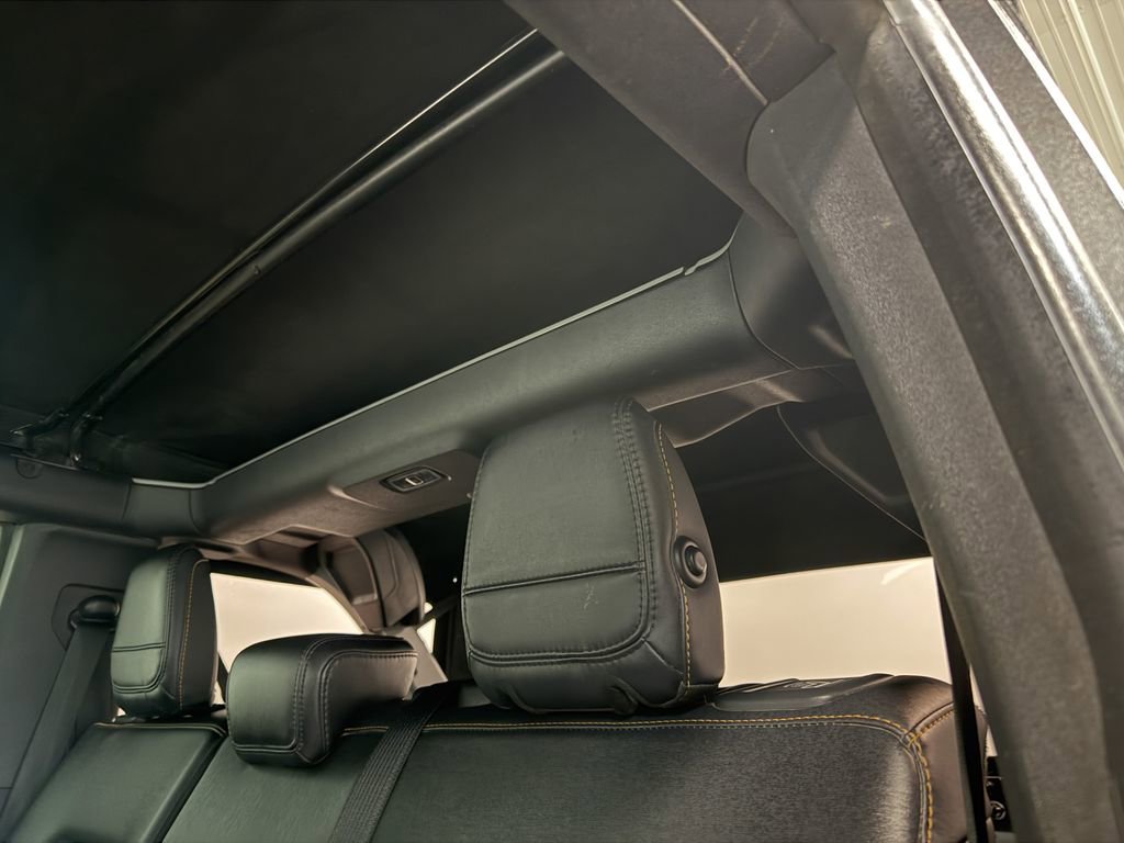 Used 2023 Ford Bronco Badlands image 49