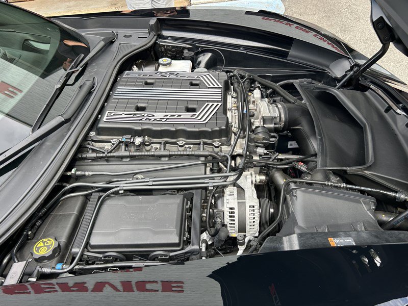 Used 2018 Chevrolet Corvette Z06 RWD image 61