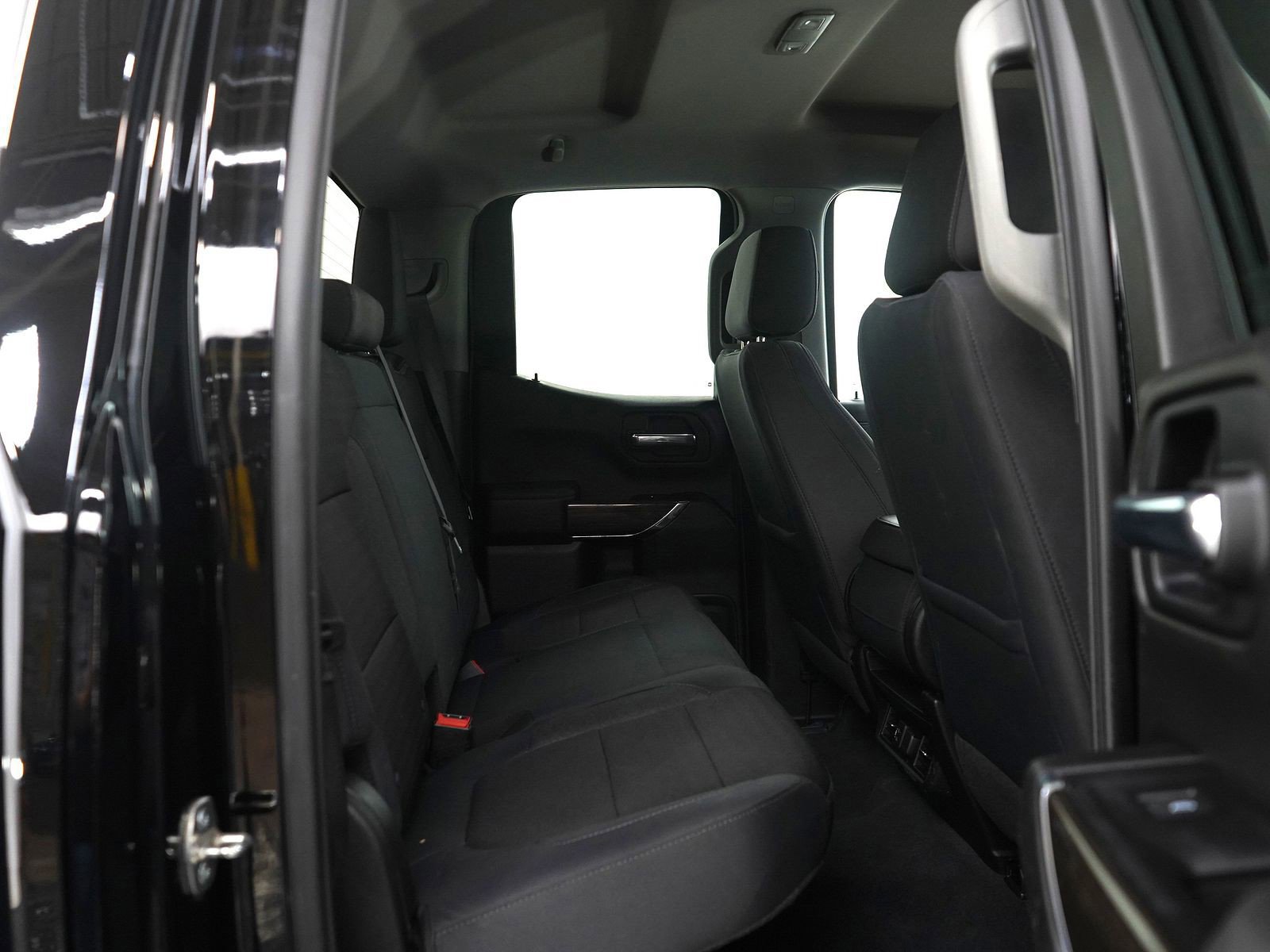 Used 2019 Chevrolet Silverado 1500 RST image 14