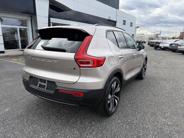 Certified 2023 Volvo XC40 B5 Plus w/ Driver Assist Package image 13