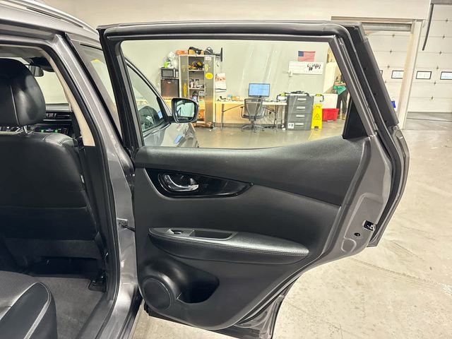 Certified 2022 Nissan Rogue Sport SL image 26