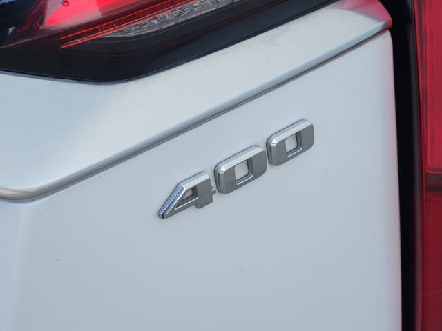 Used 2022 Cadillac XT6 Premium Luxury w/ Platinum Package FWD image 10