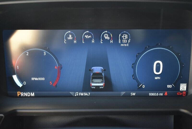 Used 2025 Ford F450 Platinum w/ FX4 Off-Road Package image 18