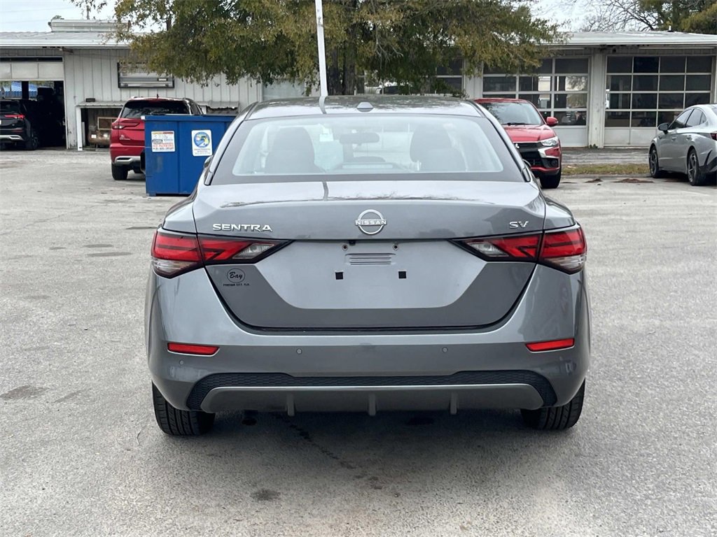 Used 2024 Nissan Sentra SV image 4