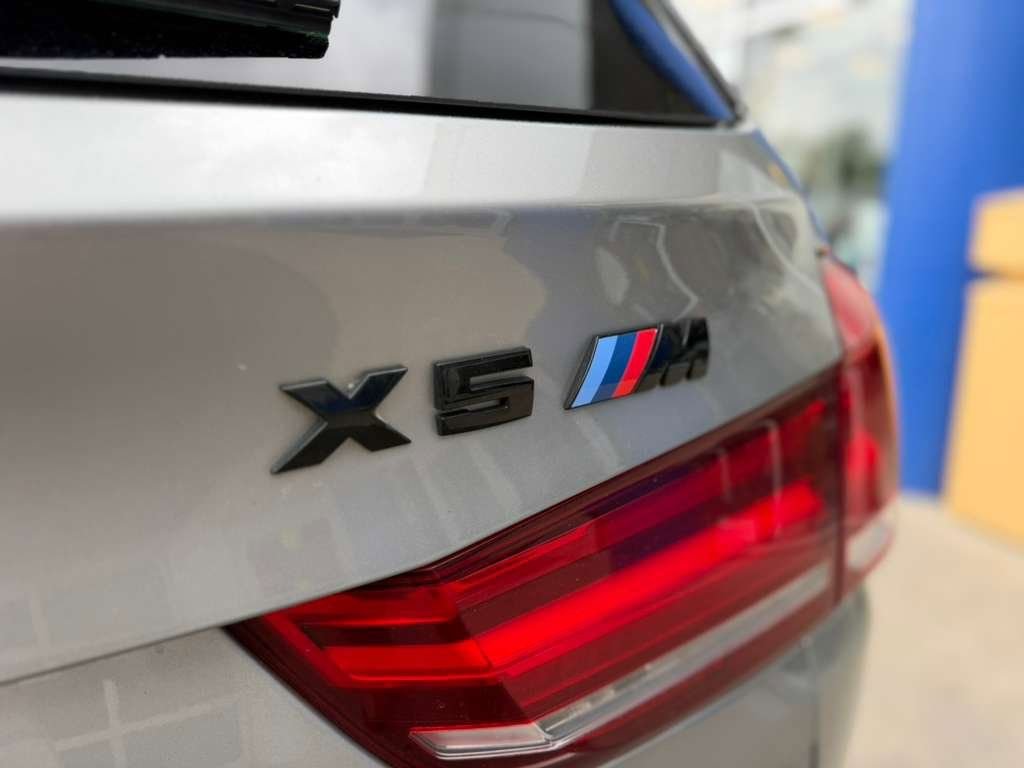 Used 2017 BMW X5 M AWD/4WD image 10