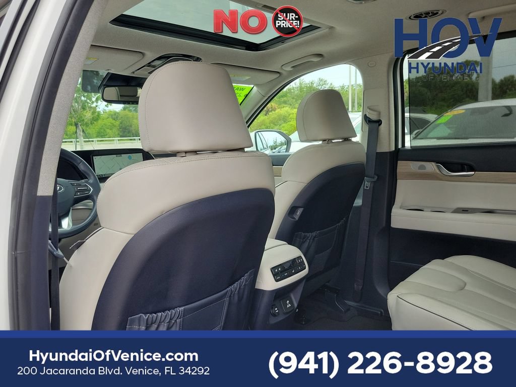 Certified 2021 Hyundai Palisade Limited FWD image 16