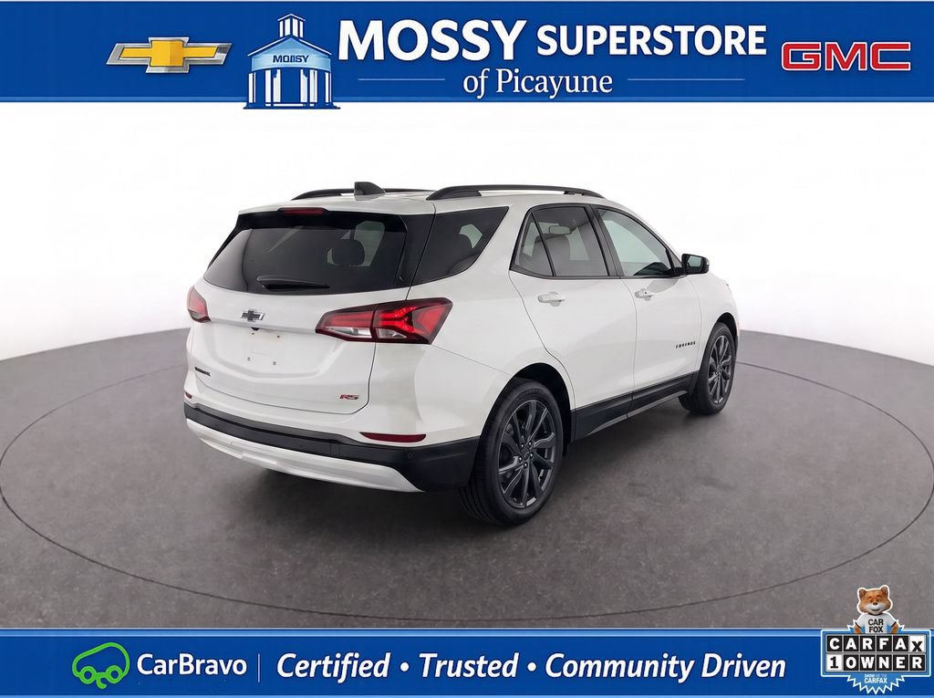 Certified 2022 Chevrolet Equinox RS w/ RS Leather Package FWD image 5