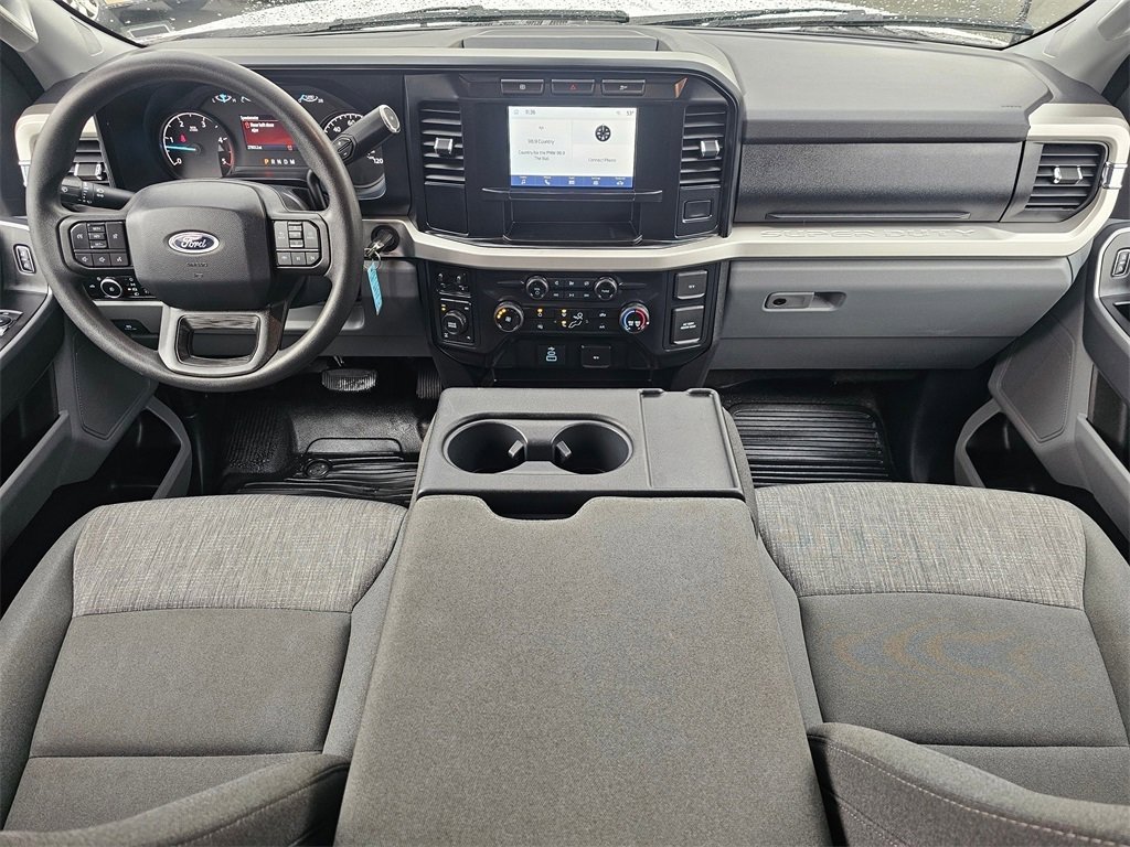 Used 2024 Ford F350 XLT image 9