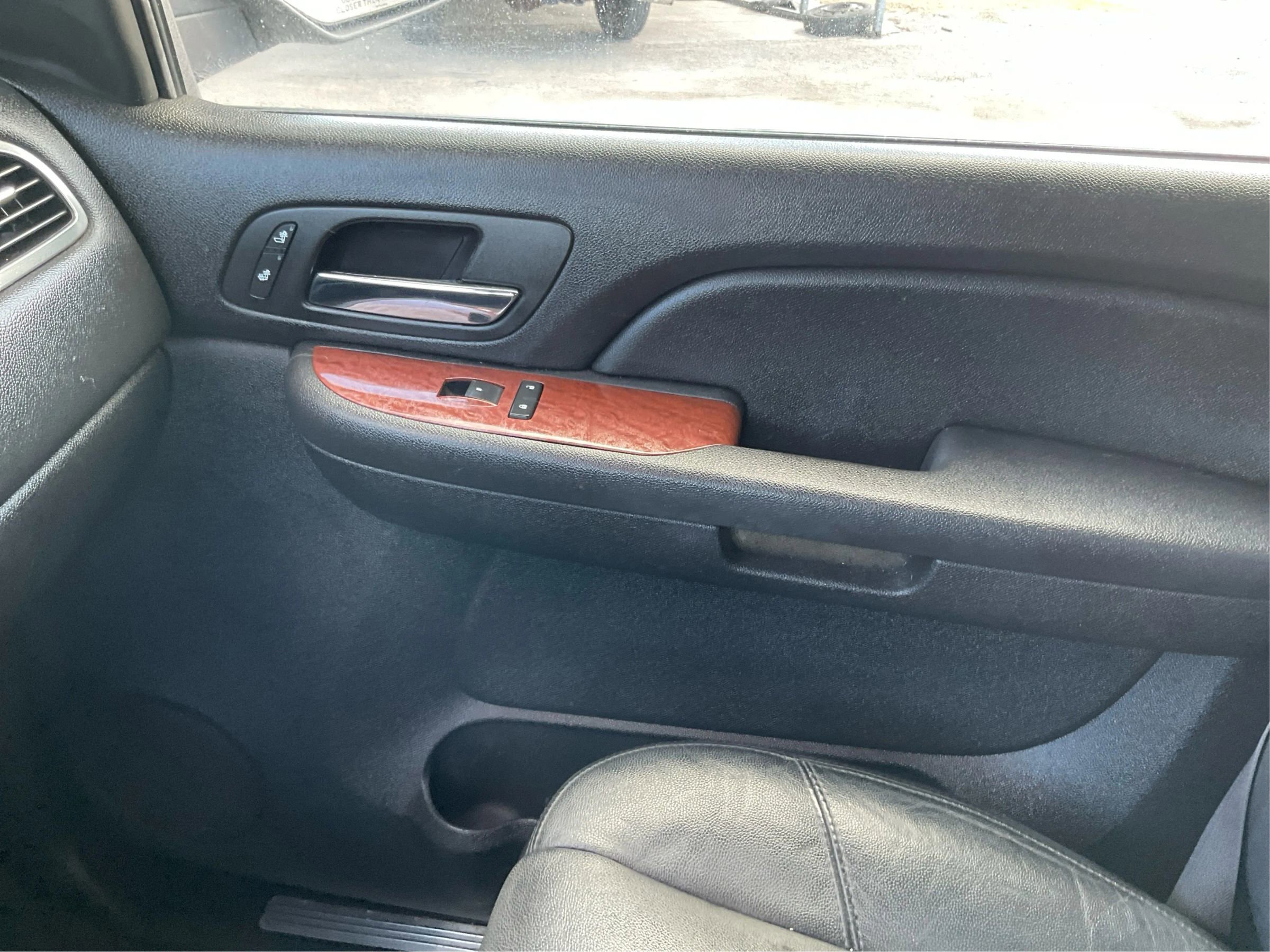 Used 2007 GMC Yukon SLT w/ SLT Preferred Equipment Group image 20