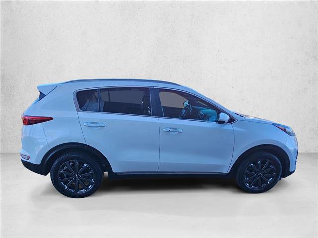 Used 2018 Kia Sportage EX w/ EX Sport Appearance Package image 4