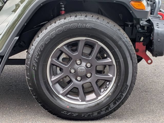 Certified 2022 Jeep Gladiator Overland w/ Popular Equipment Package AWD/4WD image 32