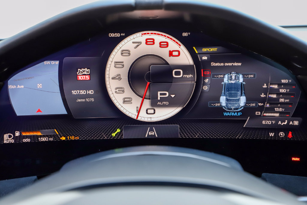 Certified 2025 Ferrari Roma Spider RWD image 18