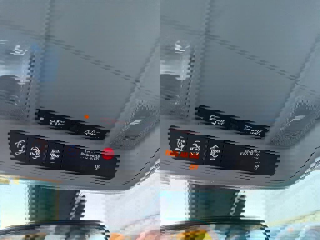 Used 2016 Chevrolet Malibu LT image 20