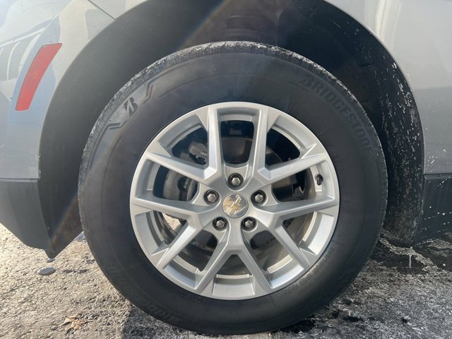 Used 2023 Chevrolet Equinox LT image 43