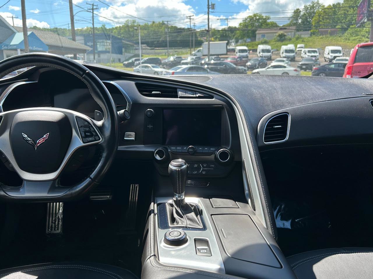 Used 2019 Chevrolet Corvette Stingray Coupe w/ 1LT RWD image 22