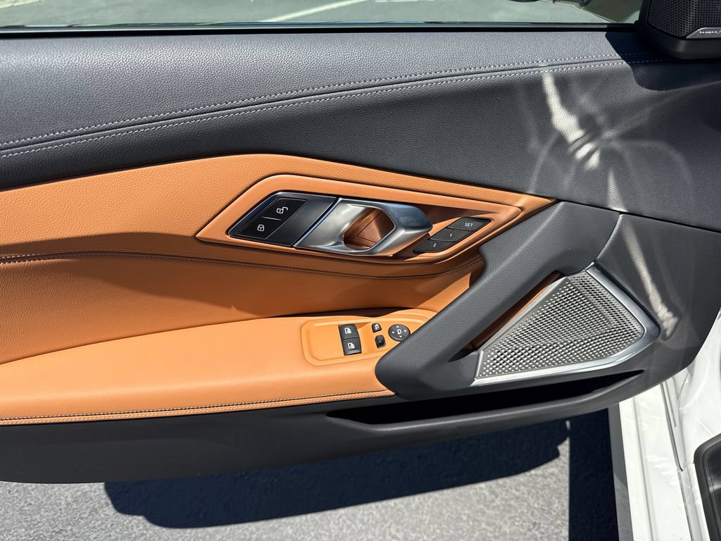 Used 2026 BMW Z4 M40i w/ Premium Package RWD image 21