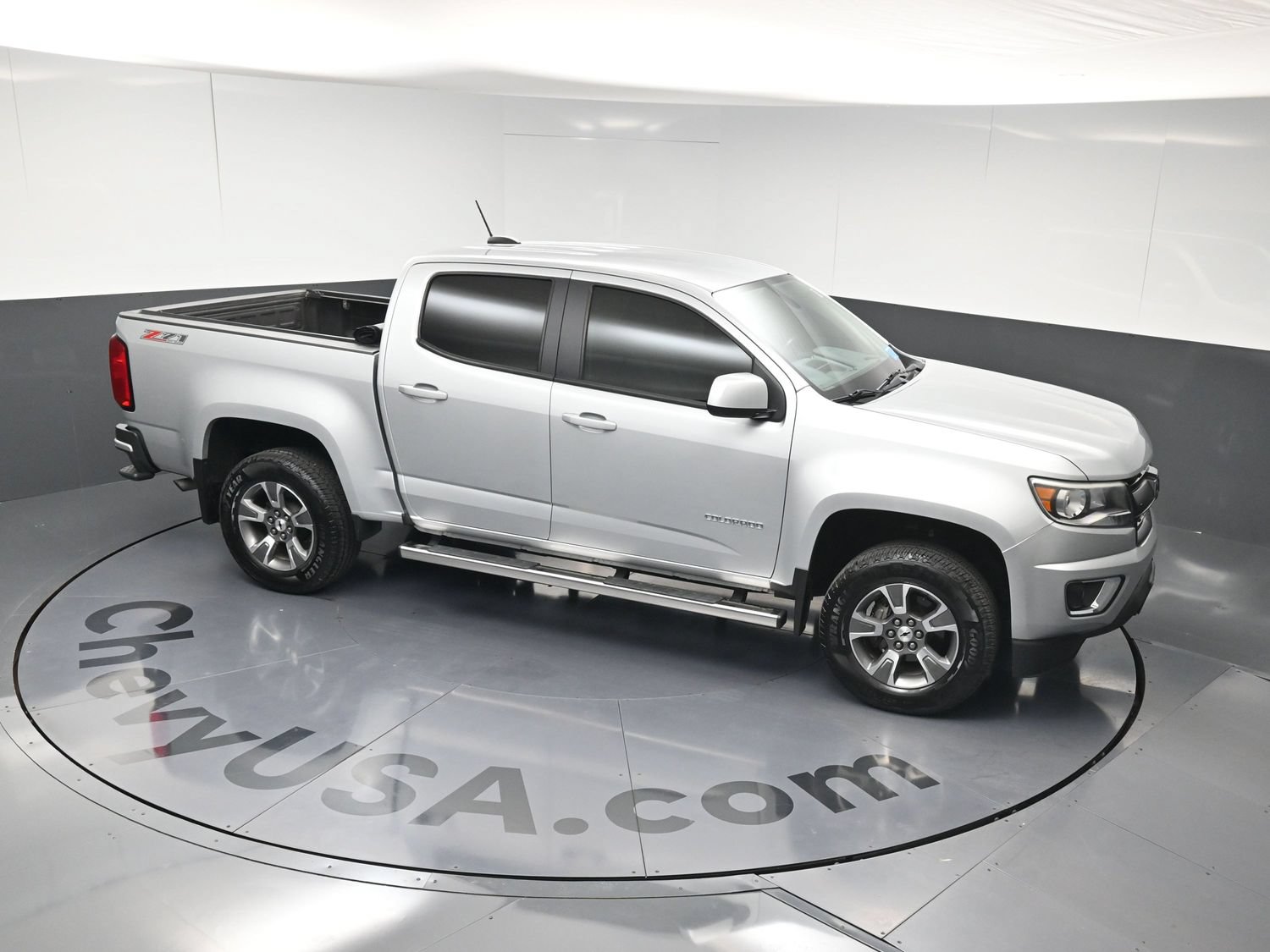 Used 2020 Chevrolet Colorado Z71 AWD/4WD image 32