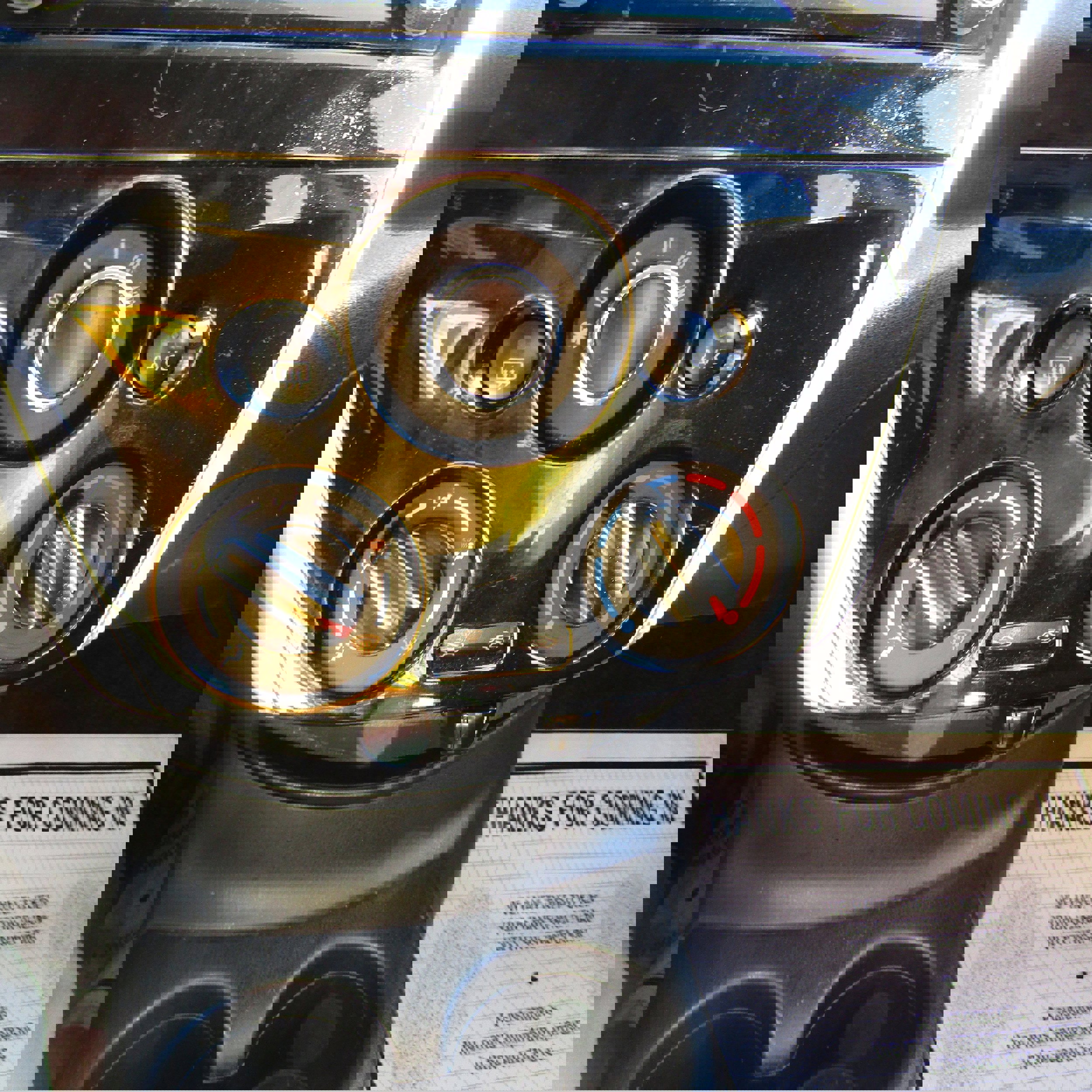 Used 2015 Nissan Versa Note SV w/ SL Tech Package image 22