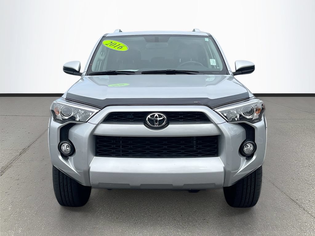 Used 2016 Toyota 4Runner SR5 RWD image 2