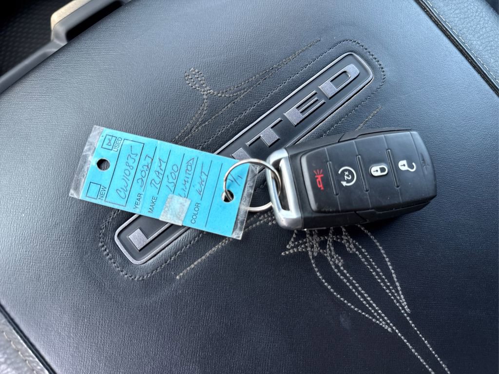 Used 2023 RAM 1500 Limited w/ Body Color Bumper Group image 40